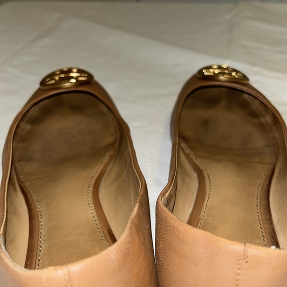 Tory Burch Benton ballet flats.. - Picture 5 of 13